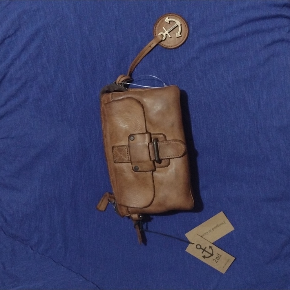 Harbour 2nd Brown Genuine Leather Clutch Purse / Belt Crossbody NWT